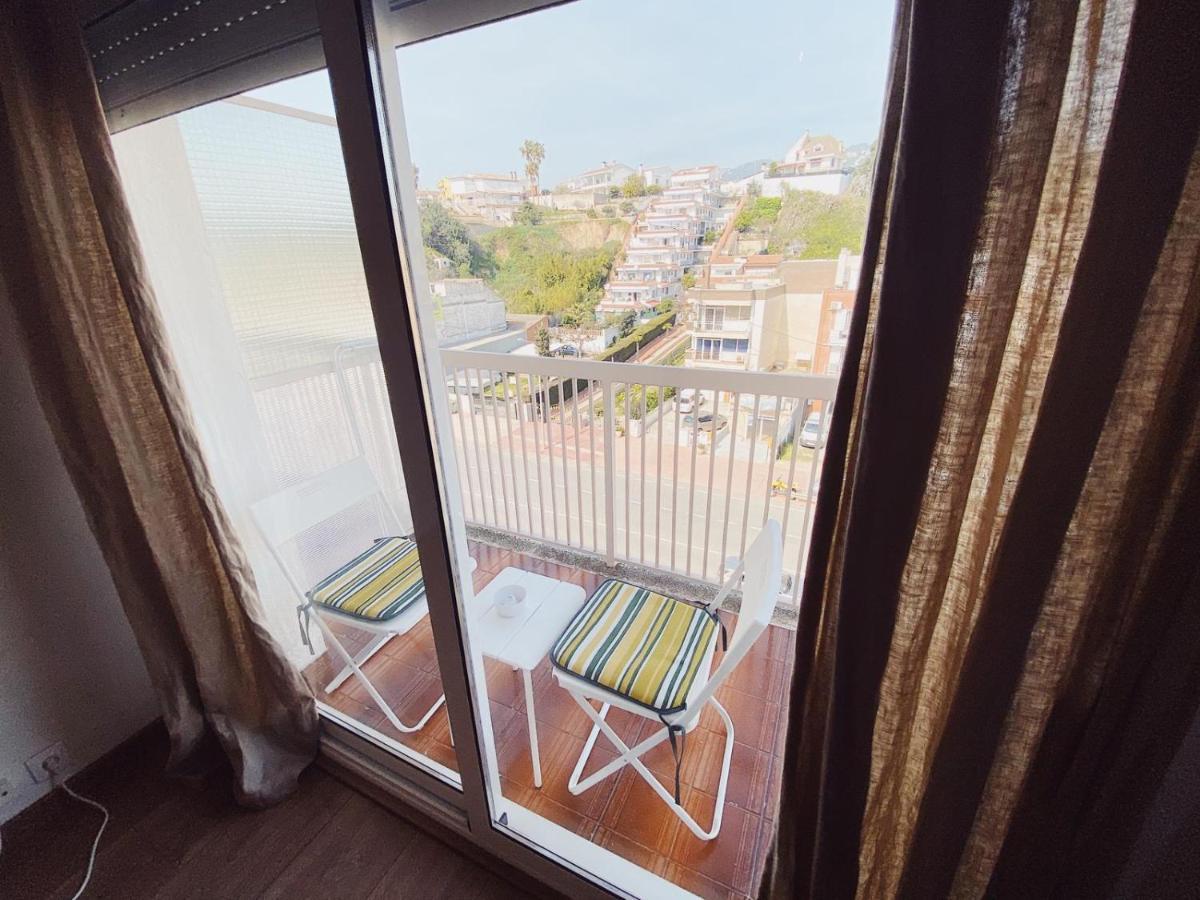 Arena Gold Euroviajeros Apartaments Пінеза-да-Мар Екстер'єр фото